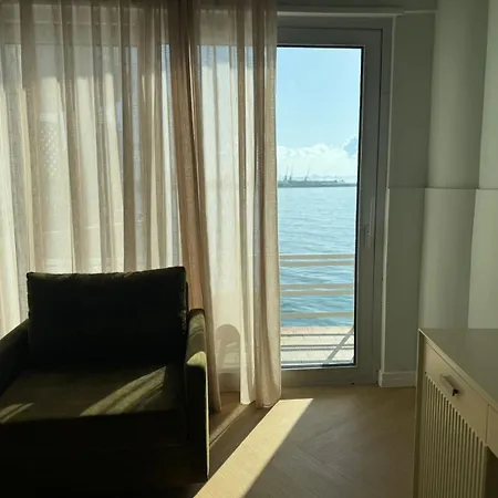 Ξενοδοχείο Ventus Harbor 4*