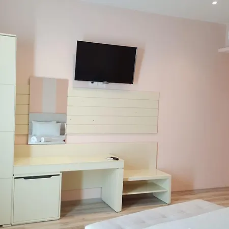 Hotel Ventus Harbor 4*