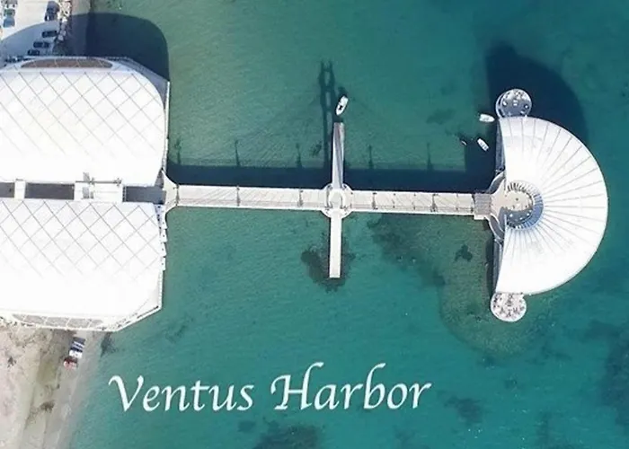 Hotel Ventus Harbor 4*